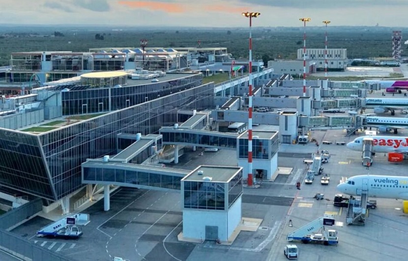 lavoro Aeroporti Bari Brindisi addetti vendita